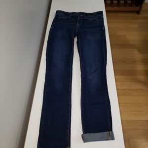 Boyfriend cut Gap jeans